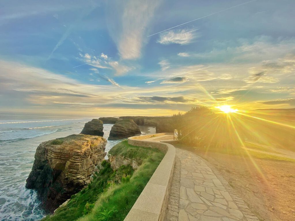 Sunrise at Playa des Catedrales