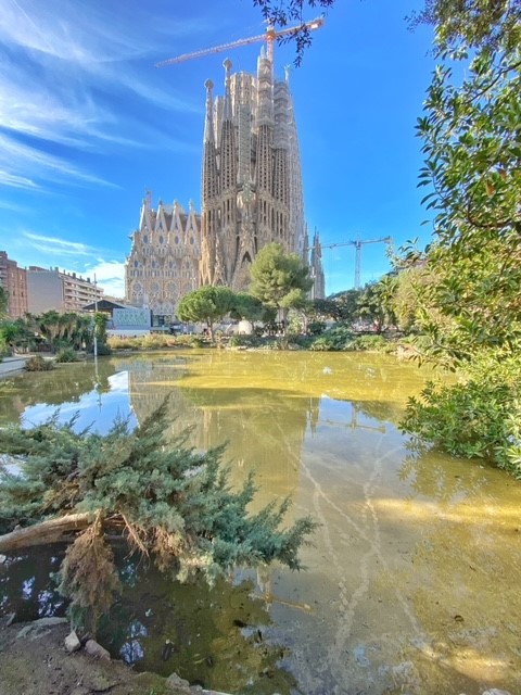 Sagrada Familia Barcelona by day