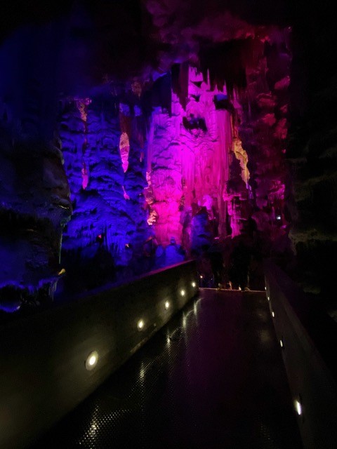 Saint Michael’s Cave lichtshow