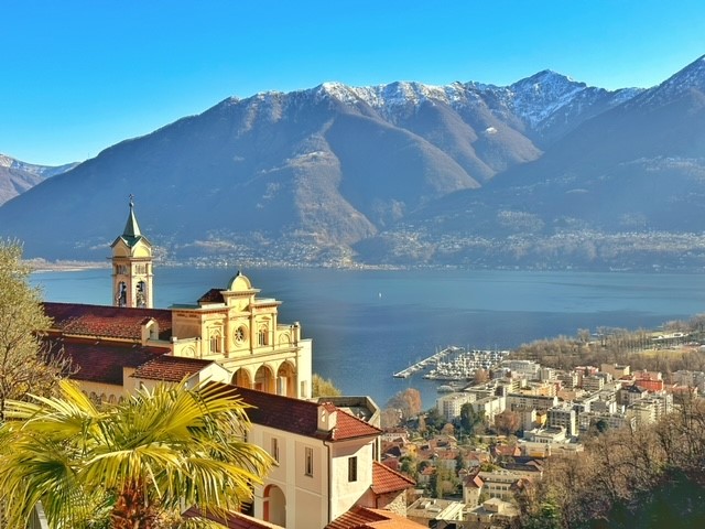 Uitzicht vanaf het klooster in Locarno