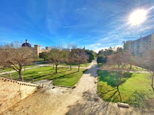 Park aangelegd in een rivierbedding in Valencia